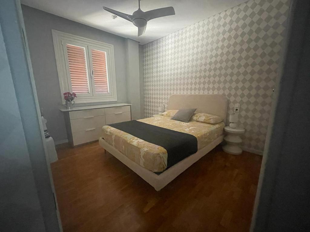 Catedral Plaza Appartement Murcia Buitenkant foto
